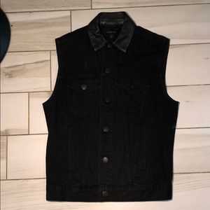 Jbrand jean vest with peather collar